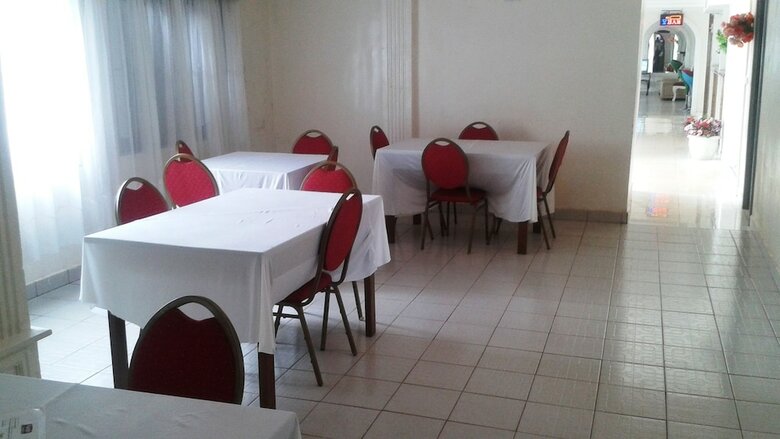 Kangle Plaza Hotel