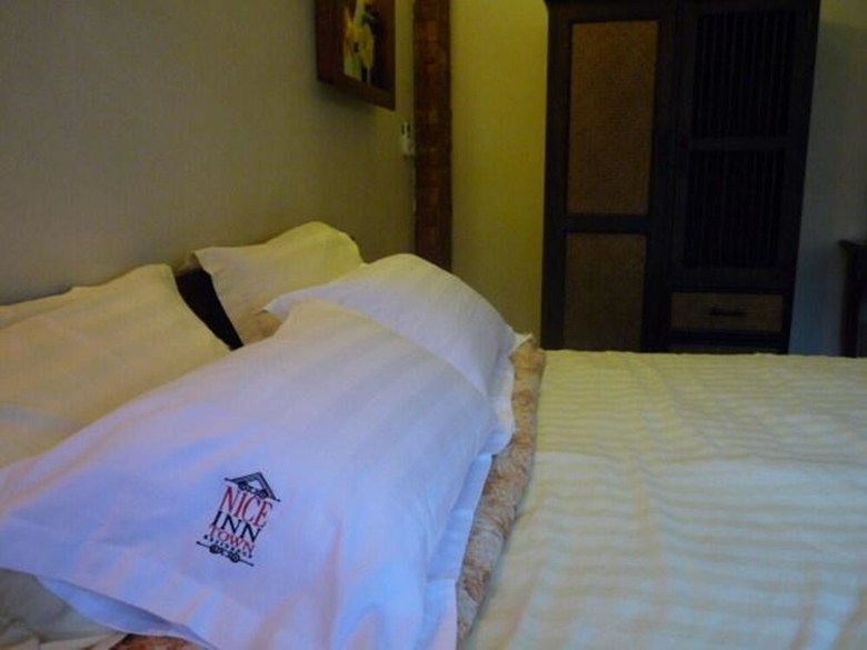 Hostal Nice Inn Town Residence