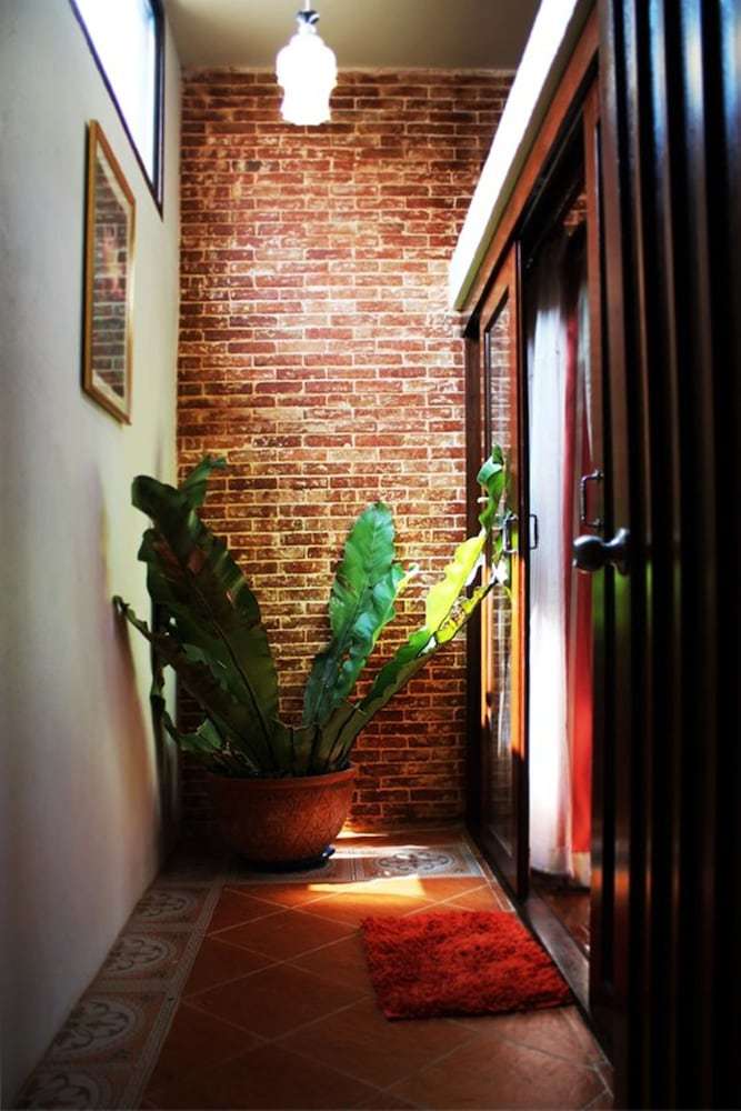 Hostal Nice Inn Town Residence