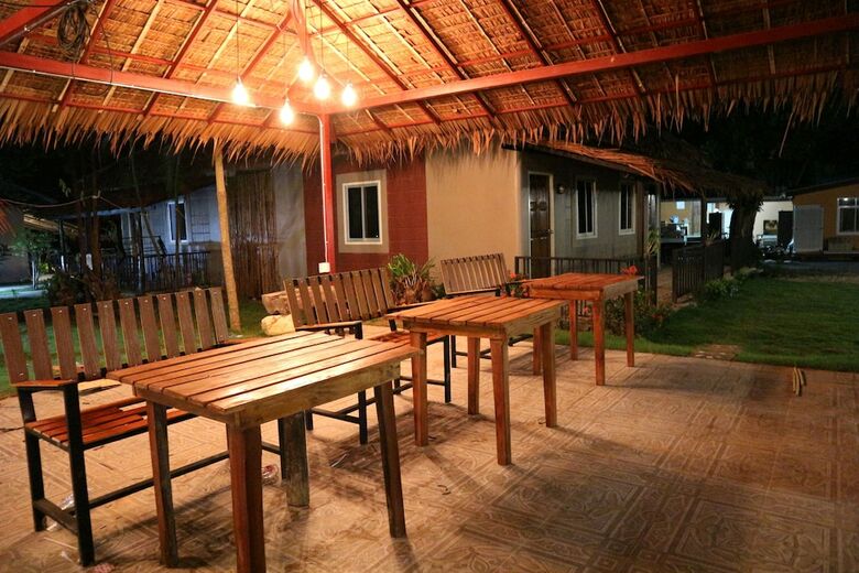 Hotel Lanta Smile Resort @longbeach