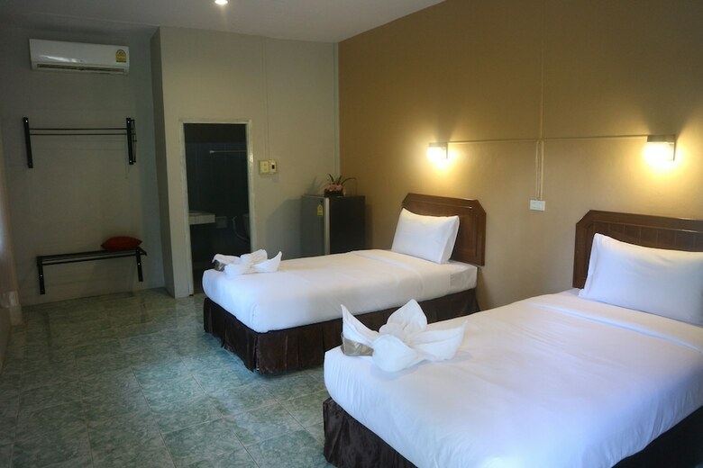 Hotel Lanta Smile Resort @longbeach