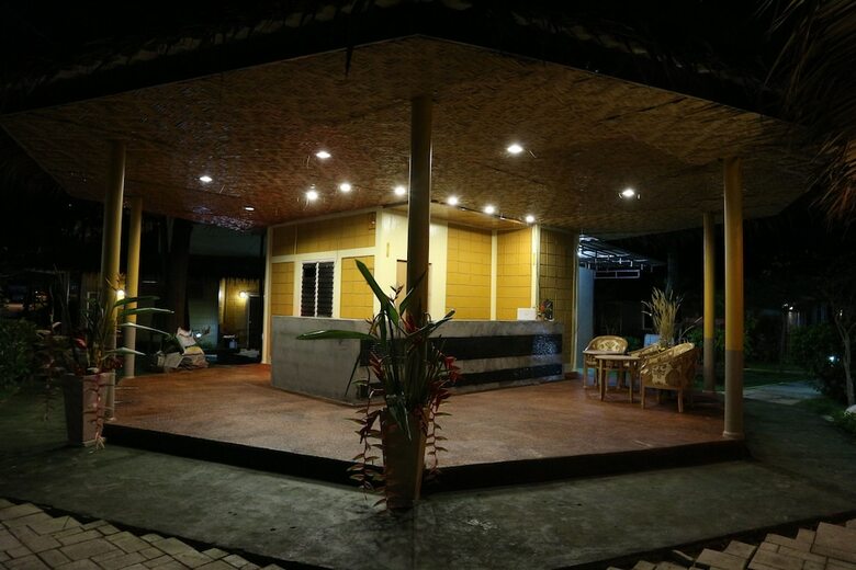 Hotel Lanta Smile Resort @longbeach