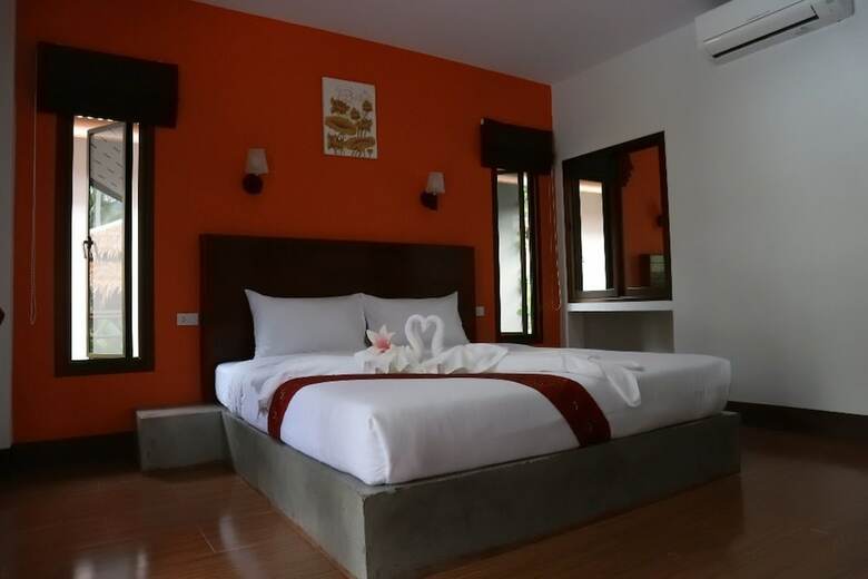 Hotel Lanta Smile Resort @longbeach