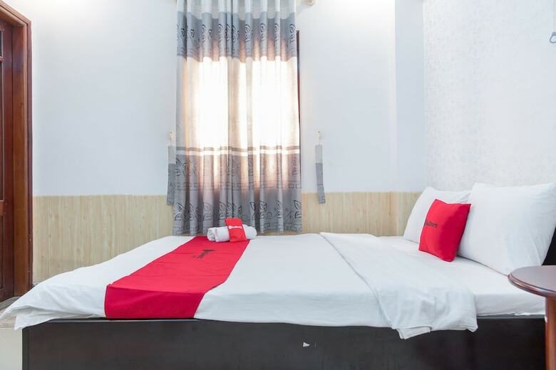 Ken Hotel