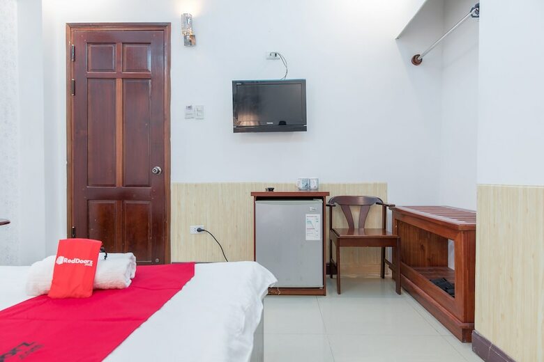 Ken Hotel