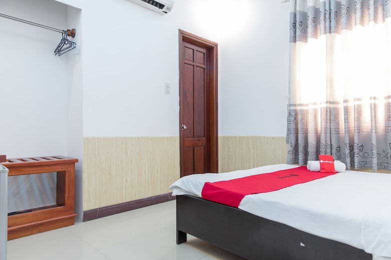 Ken Hotel