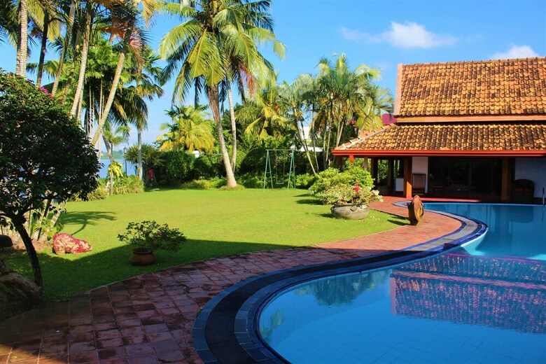 Hotel Blue Water Villa