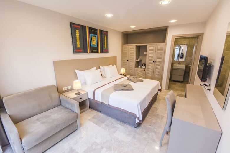 Eng Hotel