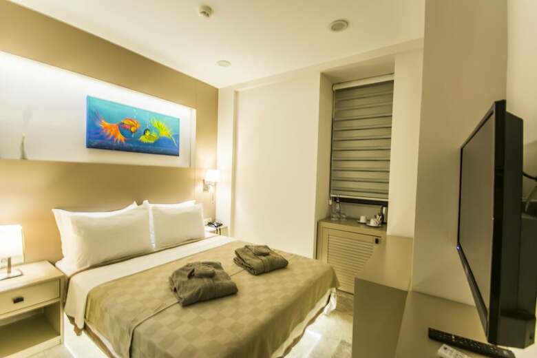 Eng Hotel