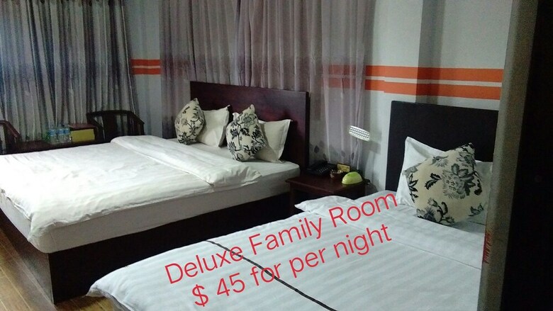 Hotel Cs