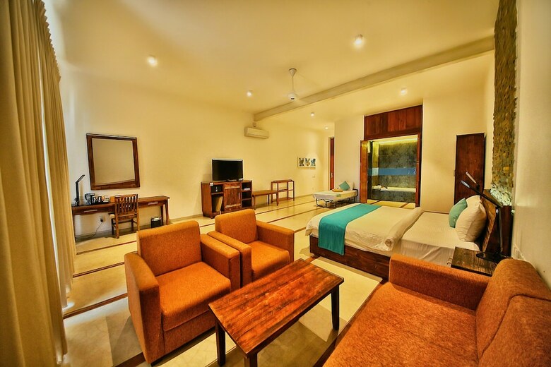 Hotel R Degrees - Ambalangoda
