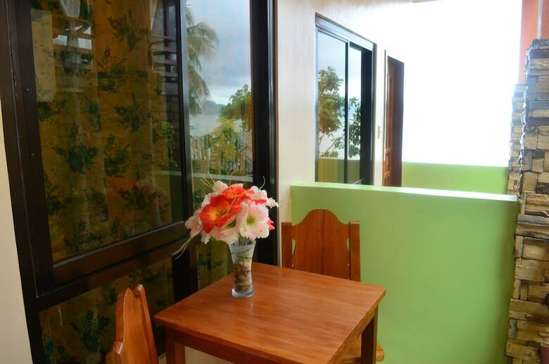Desert Rose Hotel