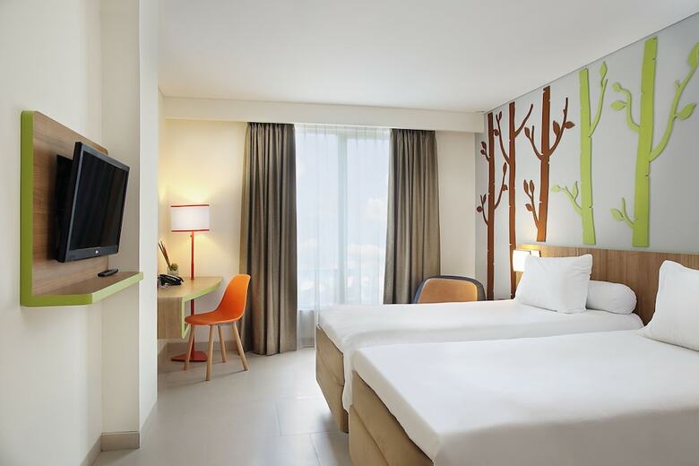 Grand Livio Kuta Hotel