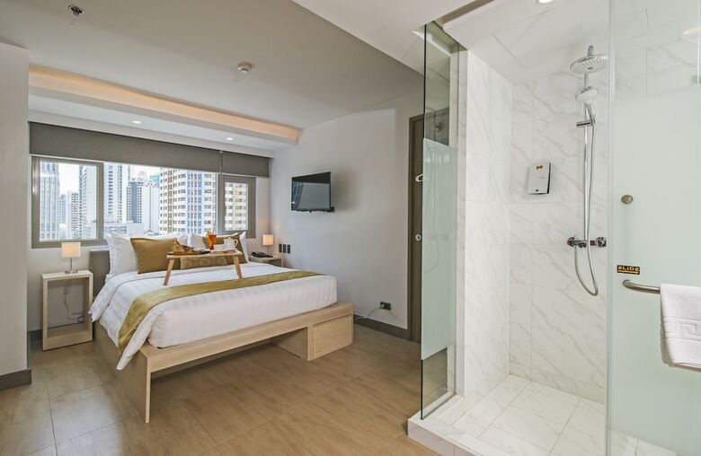 Hotel The Mini Suites - Eton Tower Makati