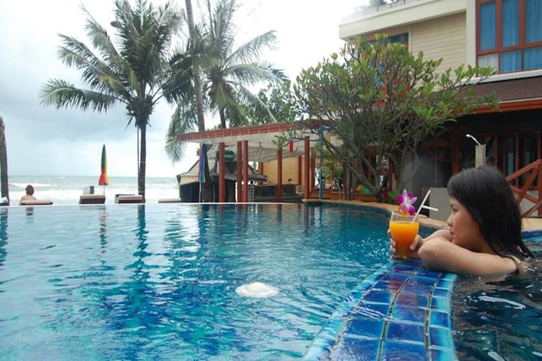 Mac Resort Hotel