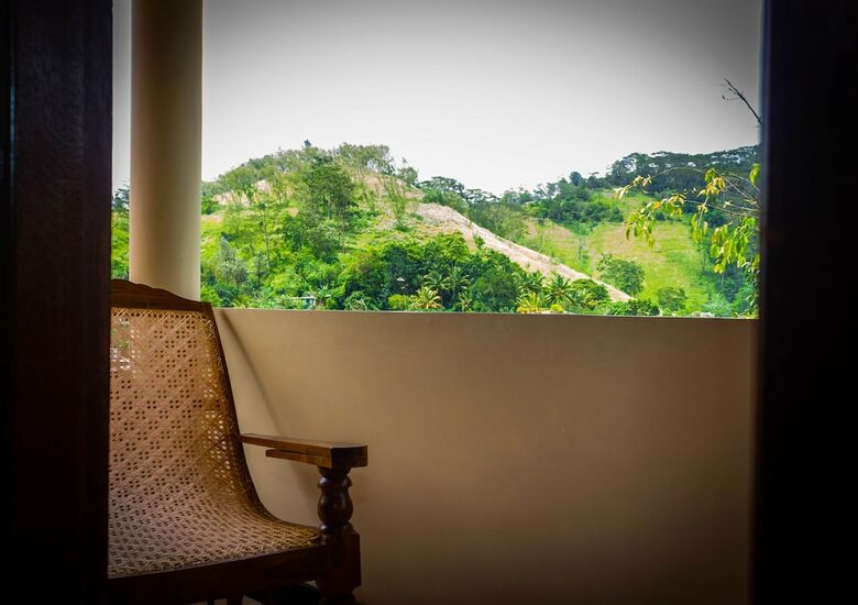 Hotel Sri Kandyan Bungalow
