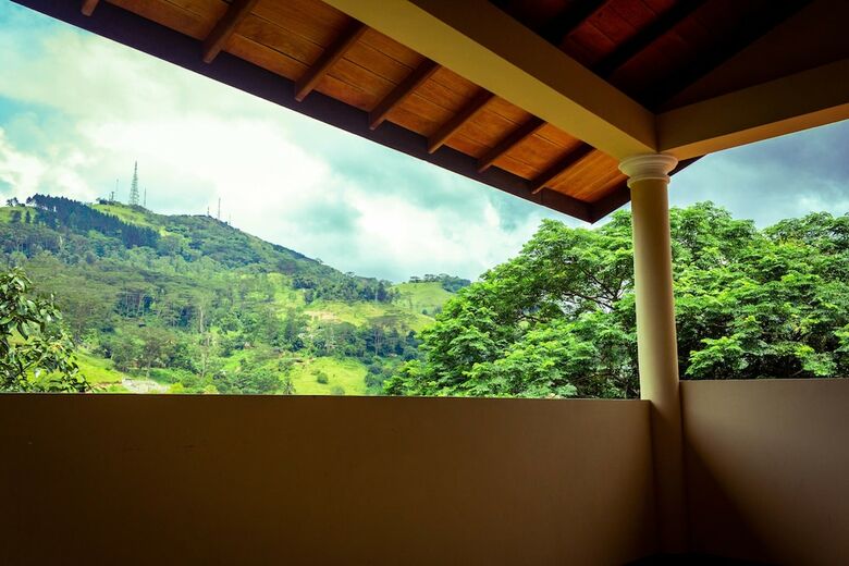 Hotel Sri Kandyan Bungalow