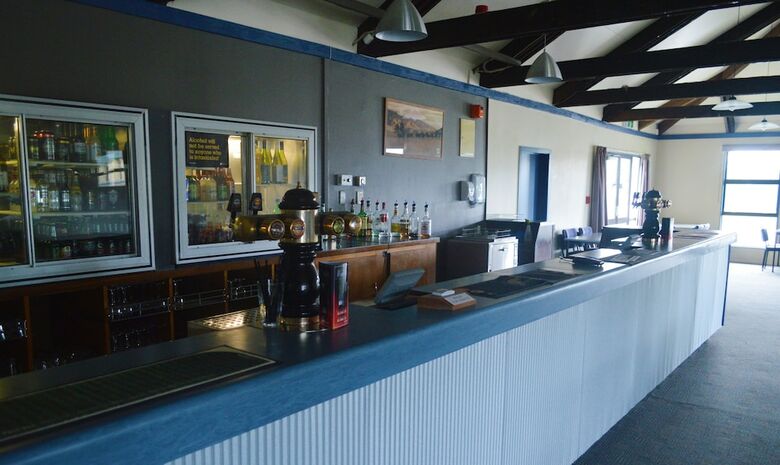 Brightwater Motor Inn
