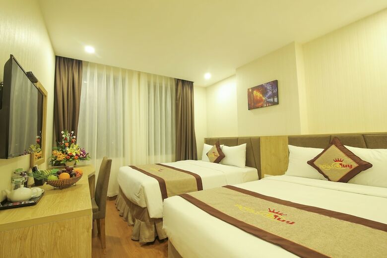 Royal Huy Hotel