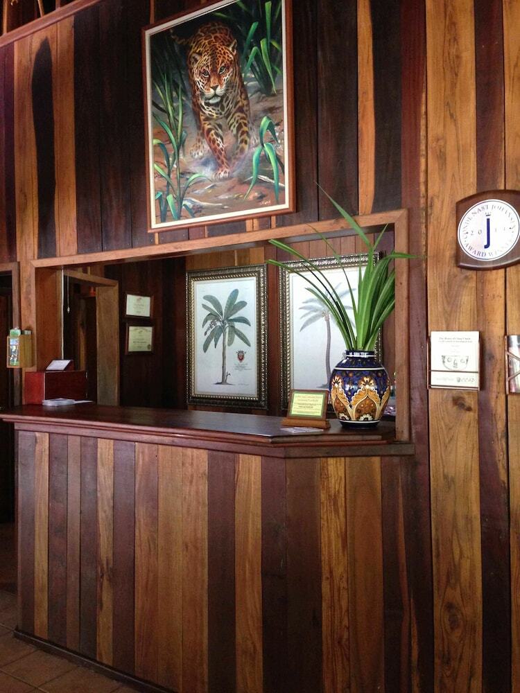 Posada Chan Chich Lodge