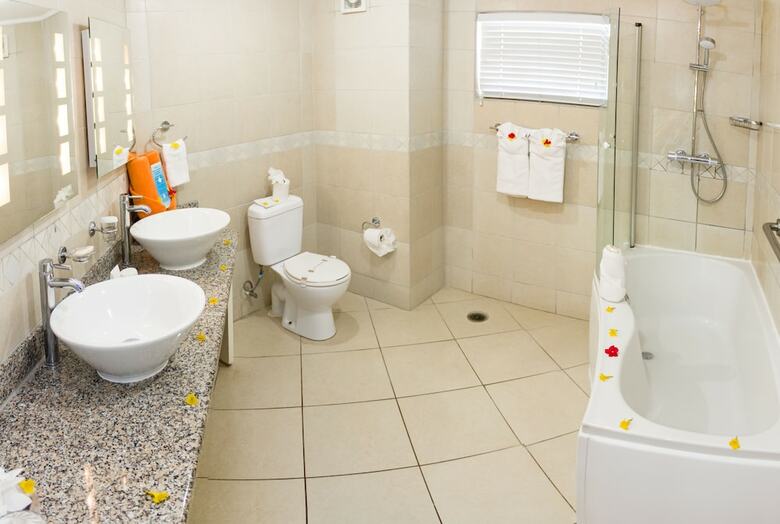 Hotel Bay Gardens Beach Resort
