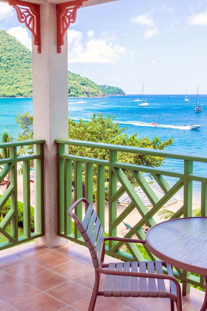 Hotel Bay Gardens Beach Resort