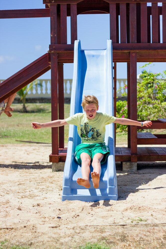 Hotel Bay Gardens Beach Resort