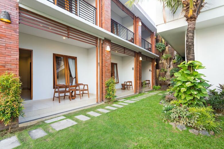 Hotel Kubu Bali Suite Seminyak