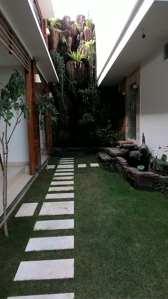 Hotel Kubu Bali Suite Seminyak