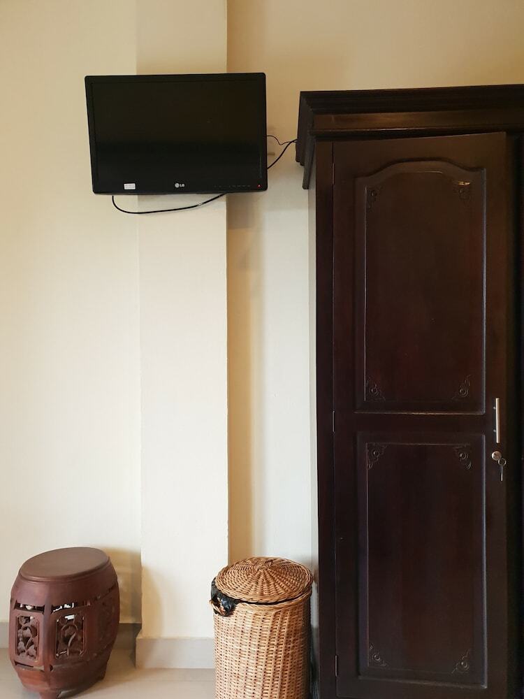 Hotel Liyer House