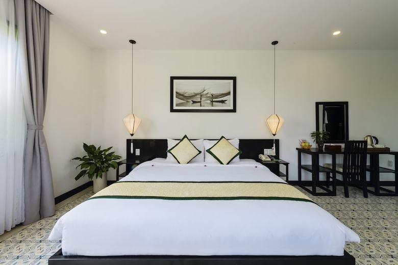 Hotel Hoi An Waterway Resort