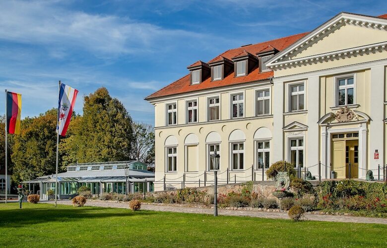 Hotel Seeschloss Schorssow