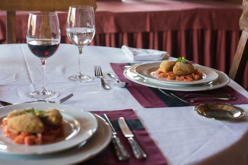 La Casa De La Bodega - Wine Boutique Hotel