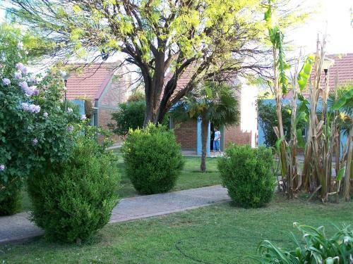 Lodge Caba�as Y Hotel Ebemys