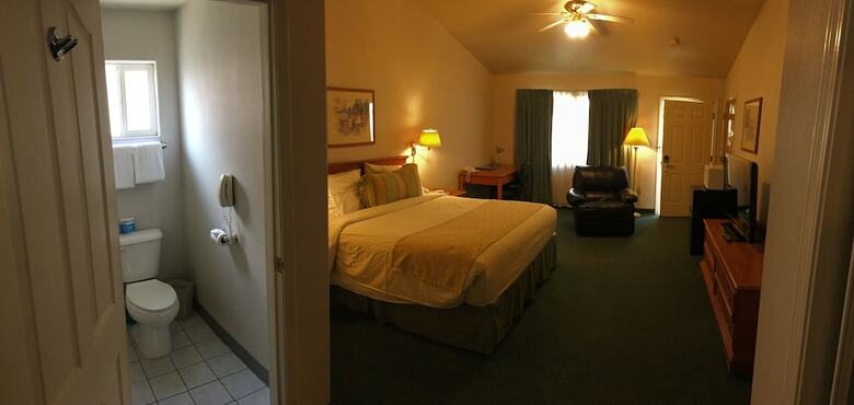 Hotel Garden Inn And Suites