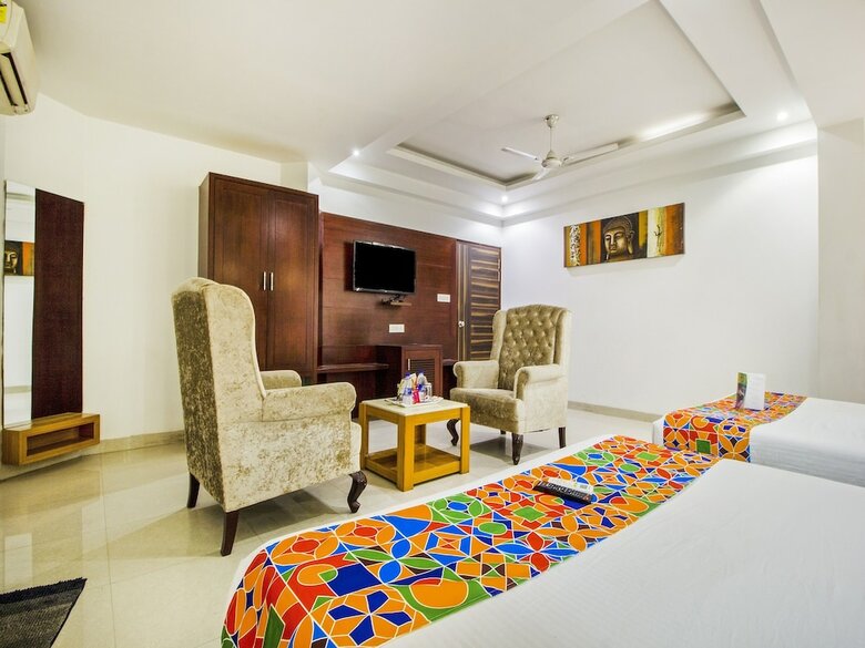 Fabhotel Star Delhi Airport