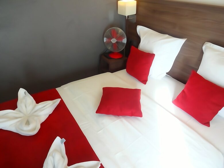 Hotel La Perle Montparnasse
