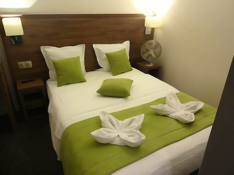 Hotel La Perle Montparnasse