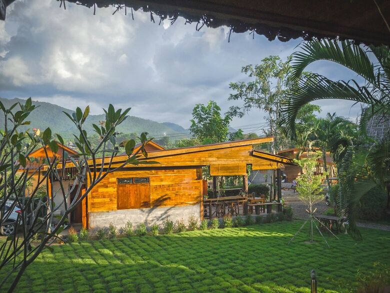 Hotel Pai Homey