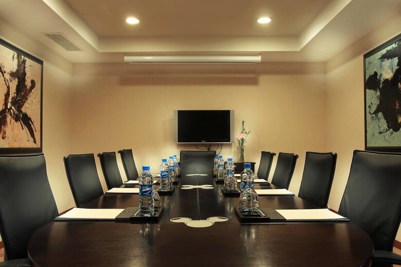 Sheraton Shenzhen Futian Hotel