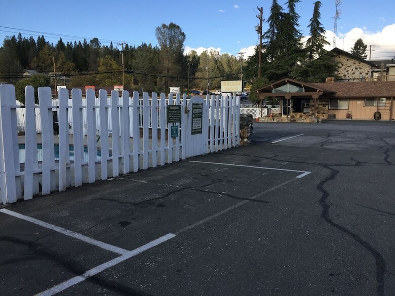 Motel Holiday Lodge
