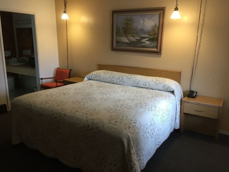 Motel Holiday Lodge