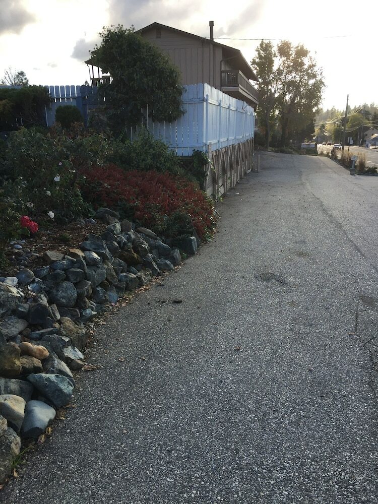 Motel Holiday Lodge