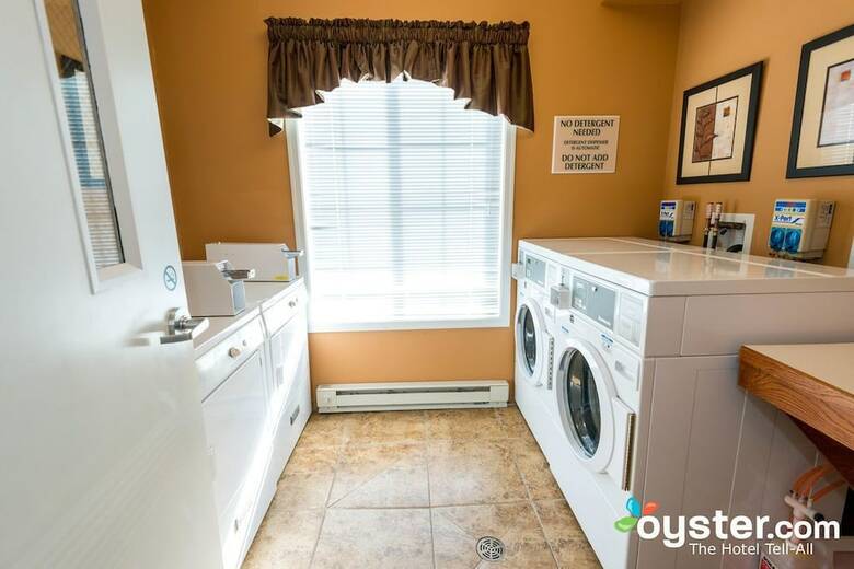 Aparthotel Grandstay Residential Suites - Rapid City