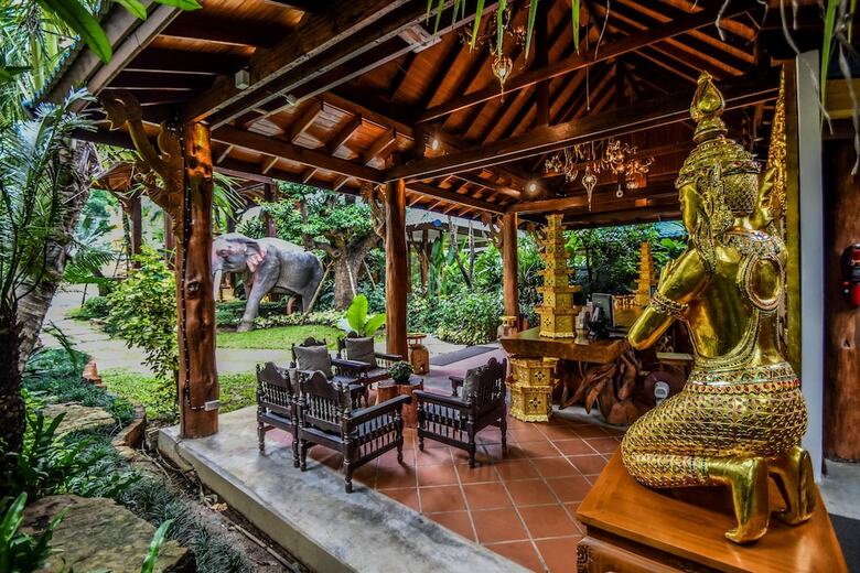 Hotel The Nine Thipthara Klongson Resort