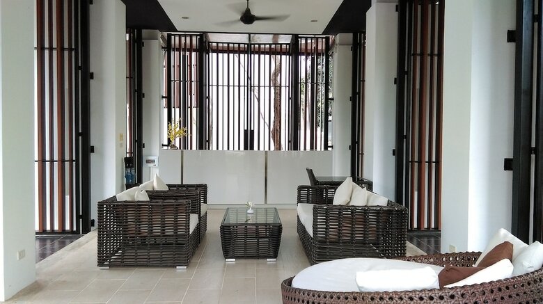Hotel Seanery Beach Resort