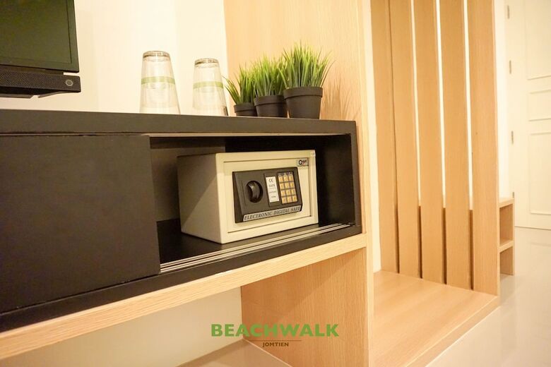 Hotel Beachwalk Jomtien
