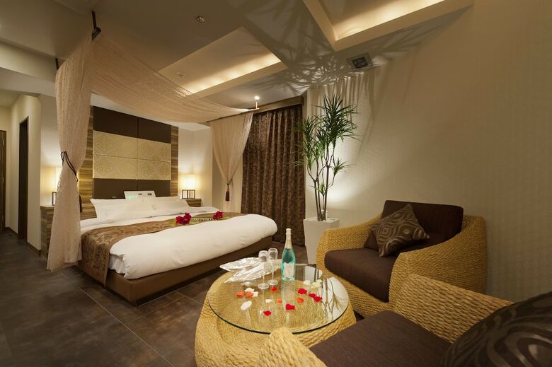 Hotel Myth-l-