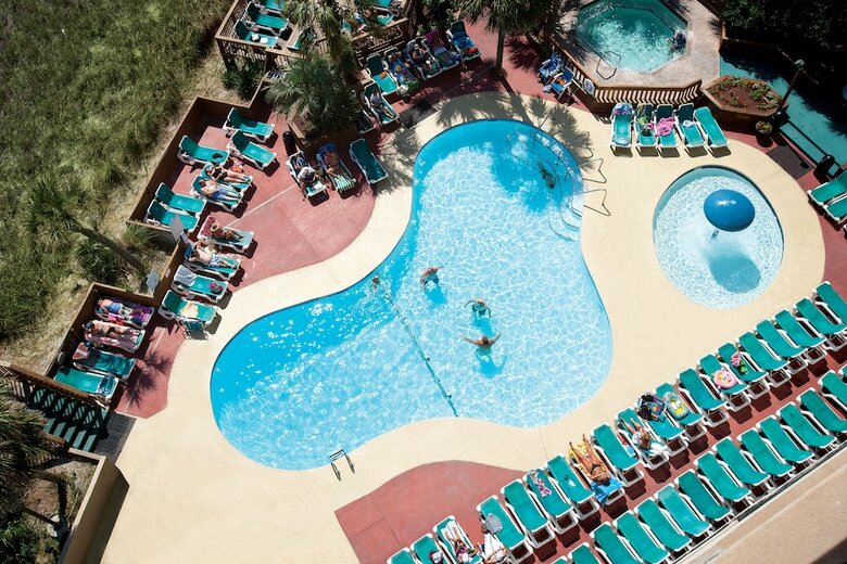 Hotel Beach Cove Resort
