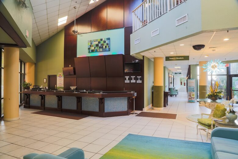 Hotel Beach Cove Resort